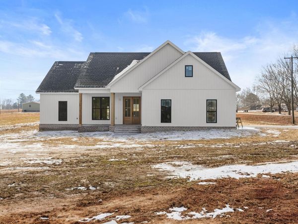 720 Co Rd 263, Florence, AL 35633