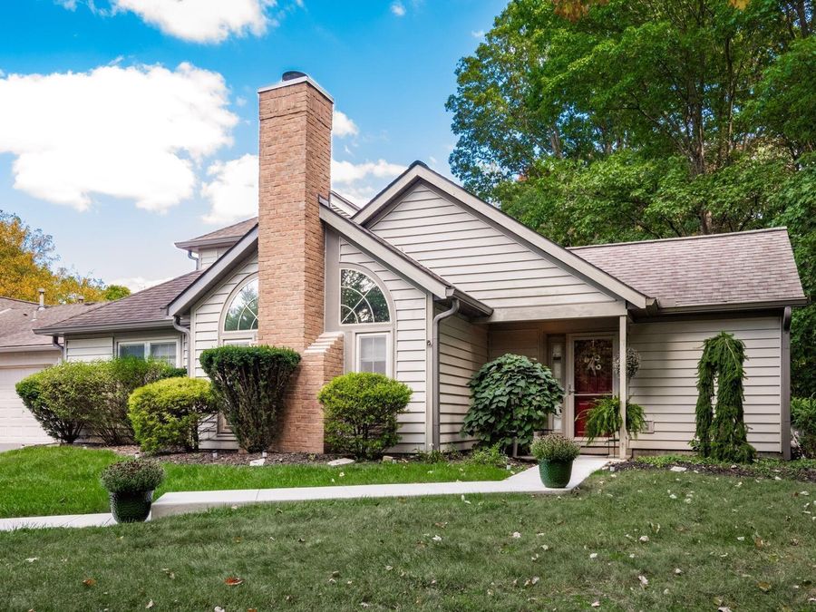 423 Hidden Ravines Drive , Powell, OH 43065 Photo 1