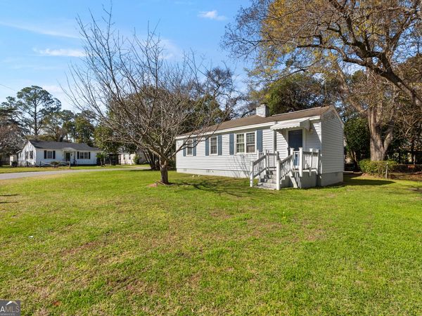 208 Southview Avenue, Warner Robins, GA 31088
