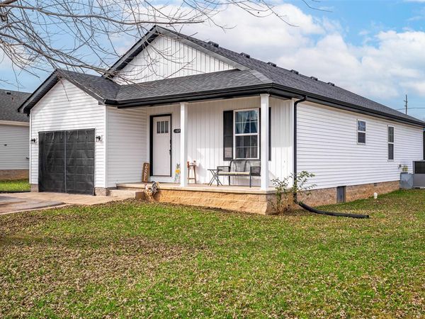 127 Garland Way , Russellville, KY 42276
