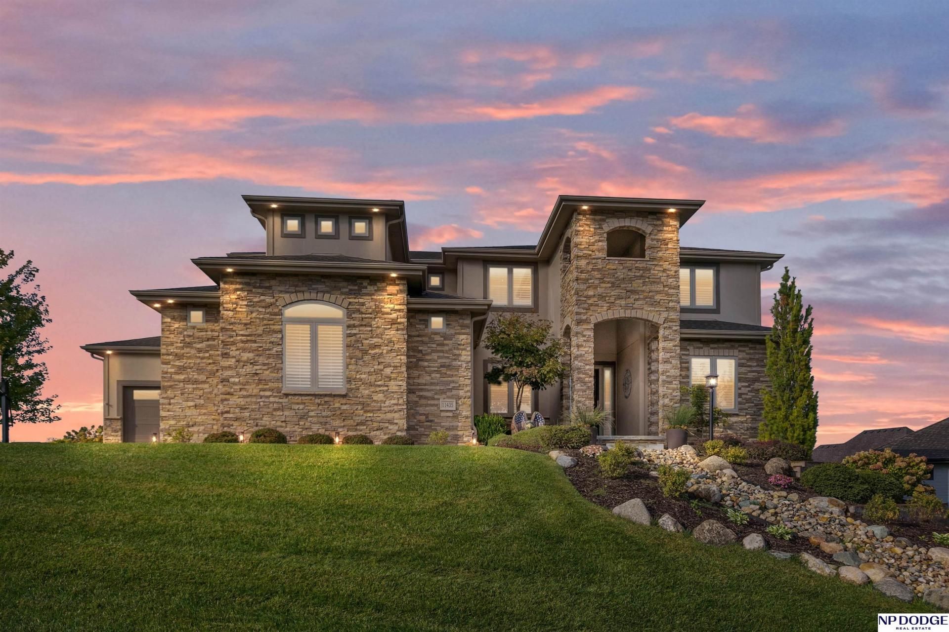 11435 S 123rd Avenue , Papillion, NE 68046