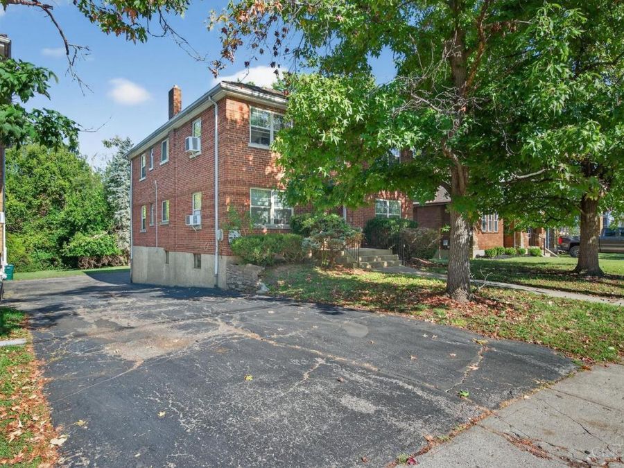 5541 Bosworth Place, Cincinnati, OH 45212 Photo 4