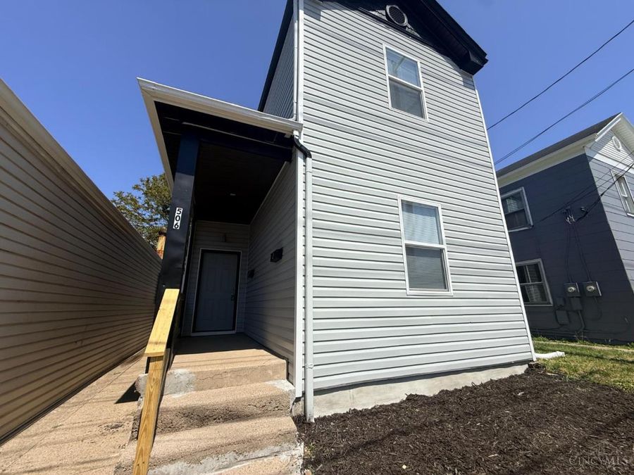 506 Vine Street, Hamilton, OH 45011 Photo 2