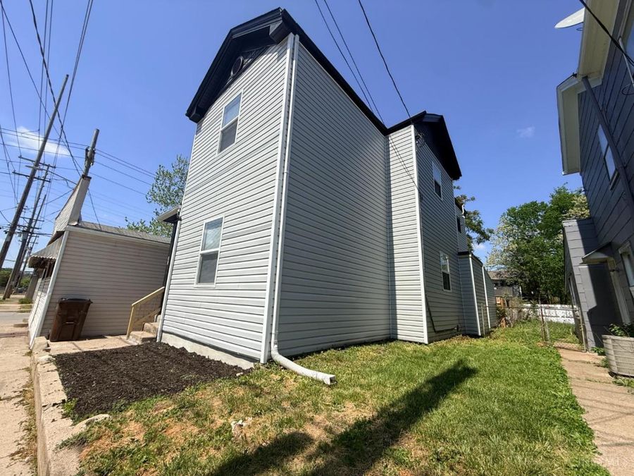 506 Vine Street, Hamilton, OH 45011 Photo 3
