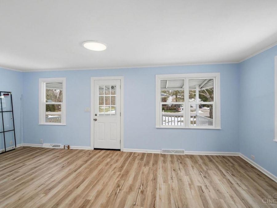 9469 Beech Drive, Springfield Township, OH 45231 Photo 9