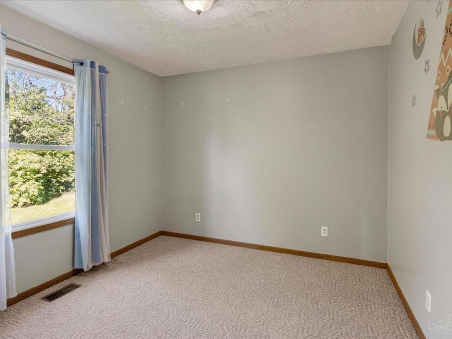 108 W Concord Lane, Bloomingburg, OH 43106 Photo 17