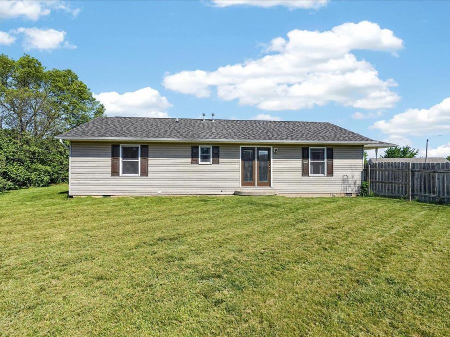 108 W Concord Lane, Bloomingburg, OH 43106 Photo 24