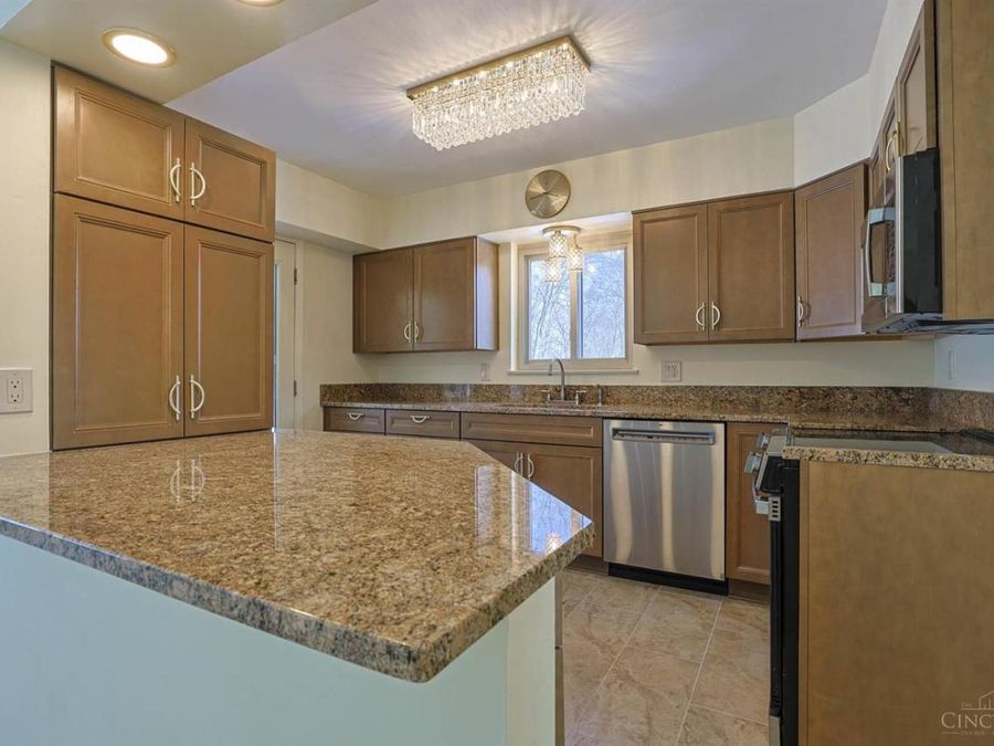 1006 Pineknot Drive, Delhi Township, OH 45238 Photo 27