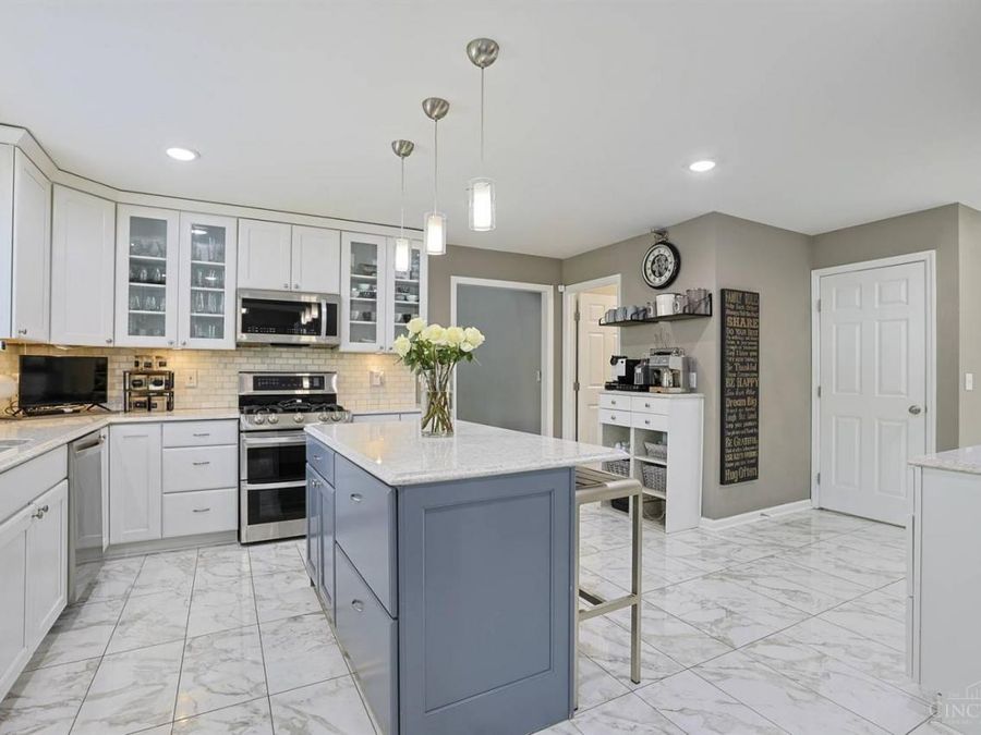 9825 Orchard Club Drive, Montgomery, OH 45242 Photo 18
