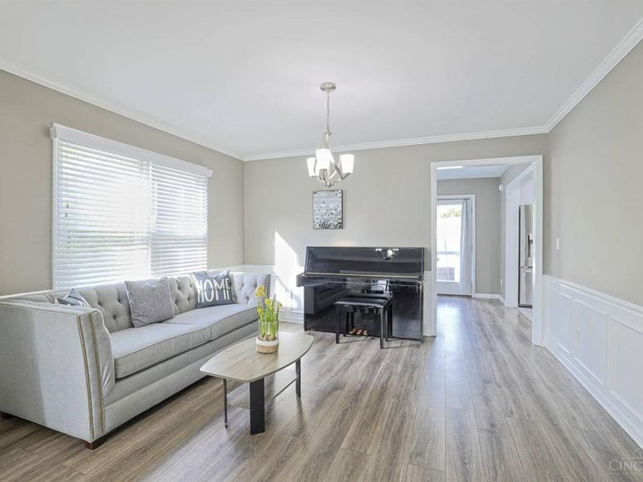 9825 Orchard Club Drive, Montgomery, OH 45242 Photo 7