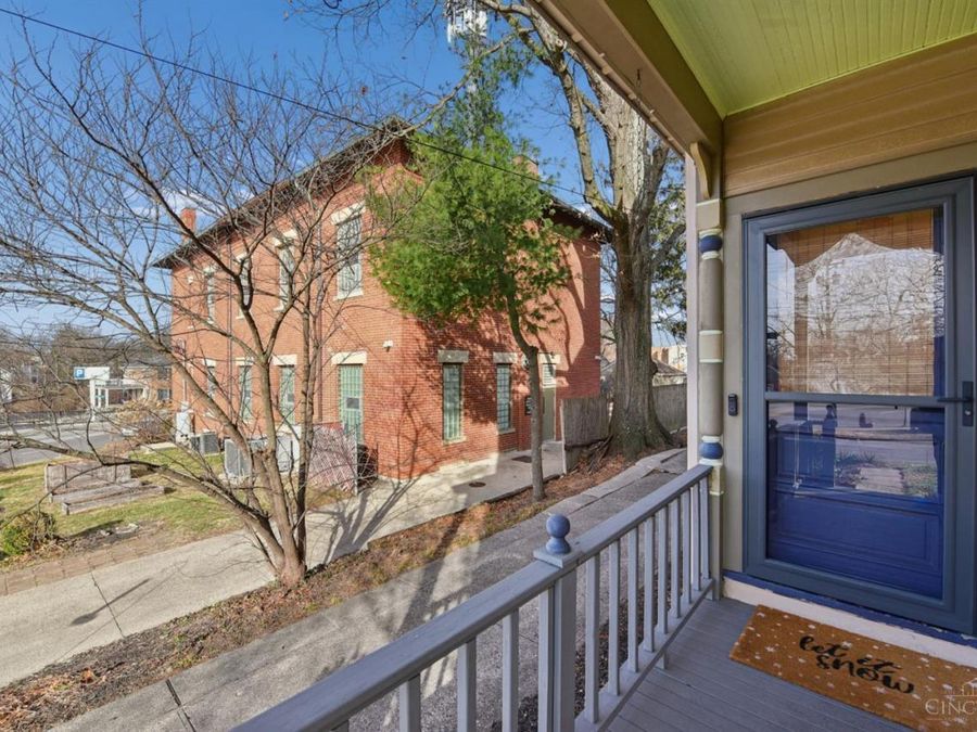 3028 Montclair Avenue, Cincinnati, OH 45211 Photo 2