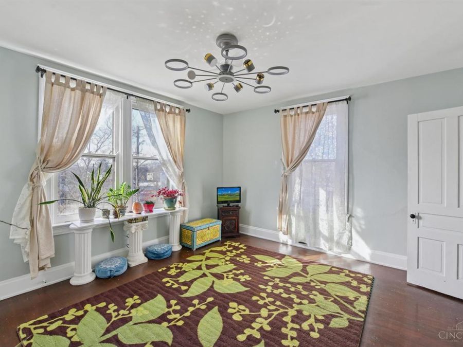 3028 Montclair Avenue, Cincinnati, OH 45211 Photo 28