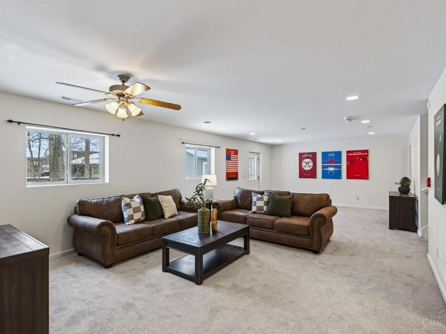 4365 Classic Drive, Blue Ash, OH 45241 Photo 32