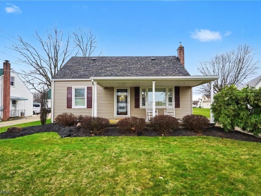 226 Helena Drive , Struthers, OH 44471 Photo 1