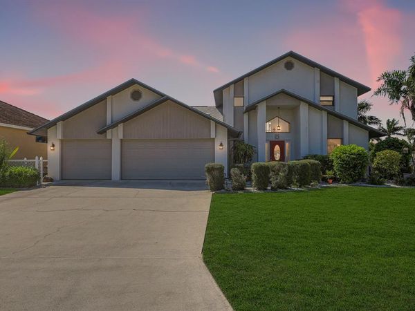 1904 SE 36TH TERRACE , CAPE CORAL, FL 33904