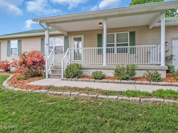 1228 Allardt Hwy , Jamestown, TN 38556