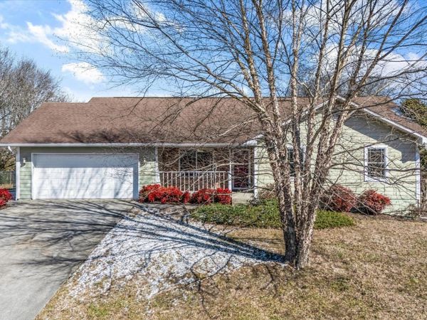 150 Maple Ridge Lane , Seymour, TN 37865