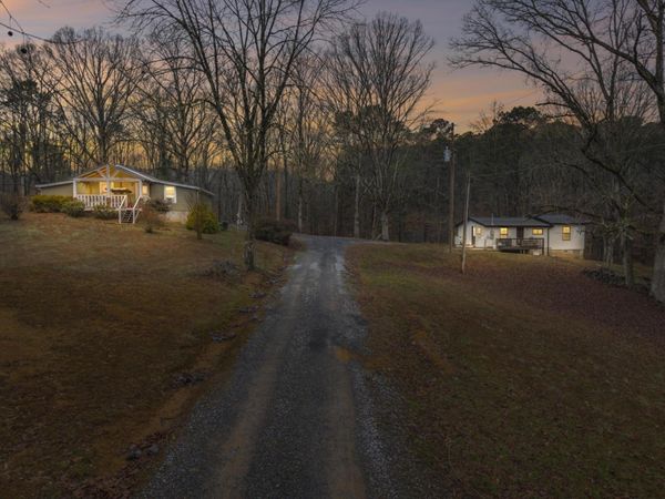 457 NE Stacy Road , Dalton, GA 30721