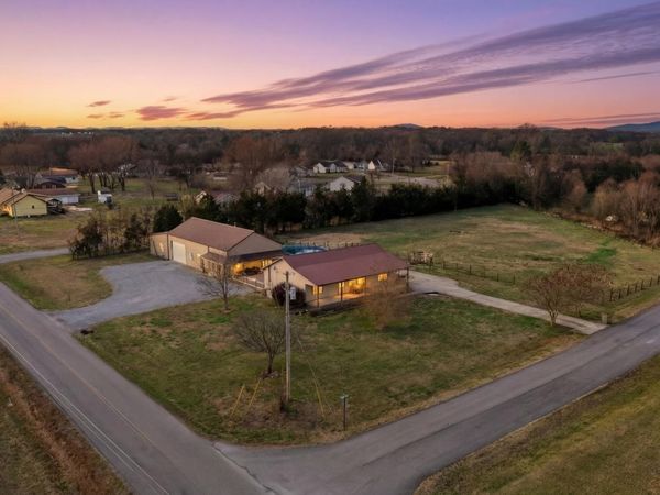 101 Anderson Creek Rd , Bell Buckle, TN 37020
