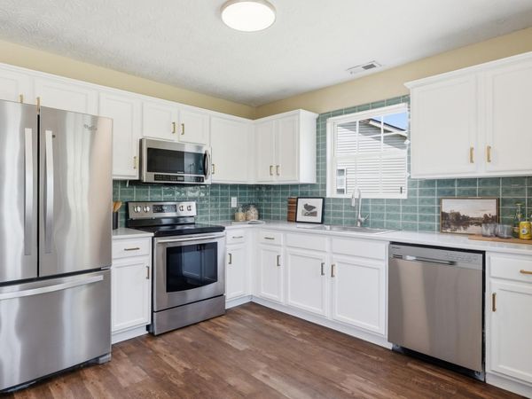 512 Longleaf Ct , Nashville, TN 37207