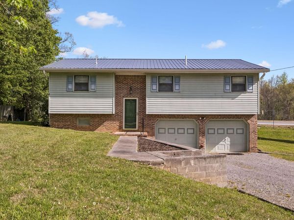 165 Fair Oak Ln , Woodbury, TN 37190