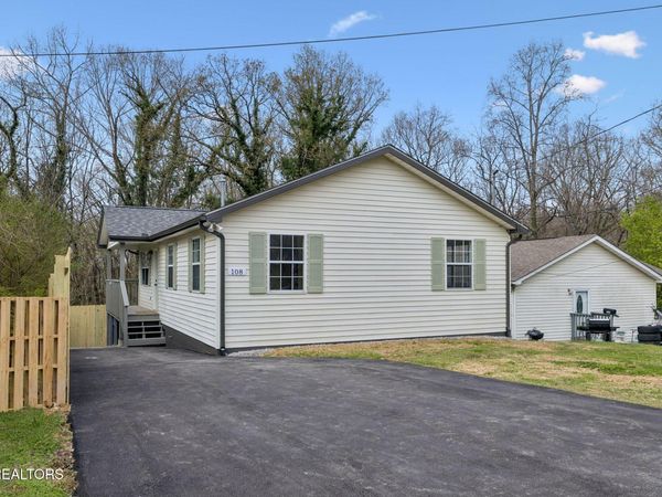 108 Jellico Lane, Oak Ridge, TN 37830