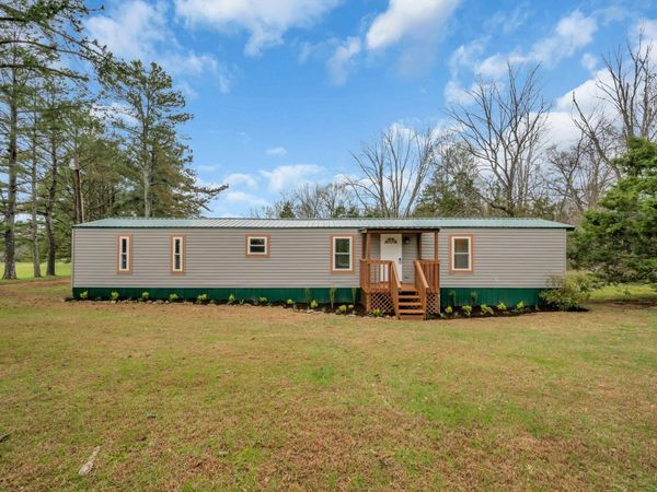 1148 Bear Creek S, Dickson, TN 37055