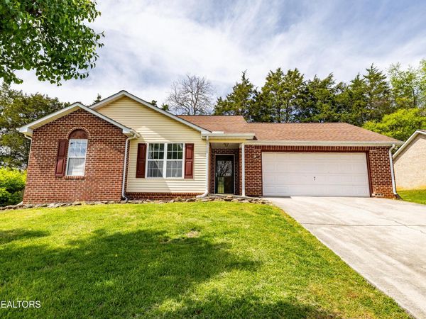 4813 Katia Lane , Knoxville, TN 37938