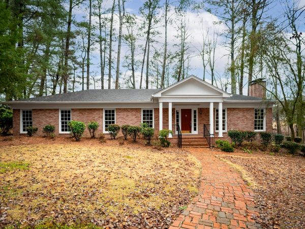302 Brookwood Lane , LaFayette, GA 30728
