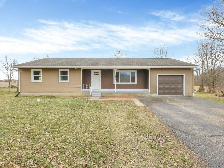 7545 Royalton Road SW, Lancaster, OH 43130 Photo 1