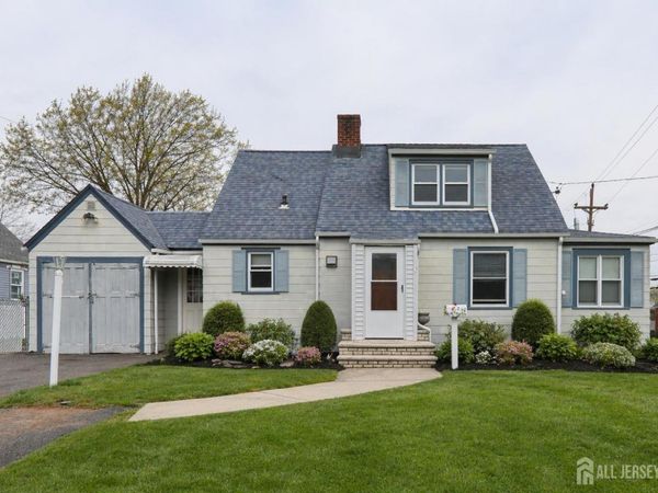 2 Mohawk Drive , Cranford, NJ 07016