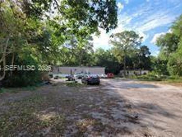 2306 County Rd 78 , Labelle, FL 33935