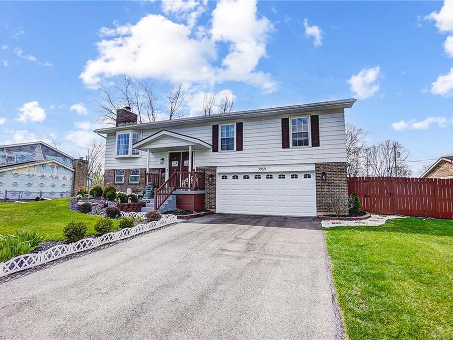 3959 Forest Ridge Boulevard, Dayton, OH 45424 Photo 1