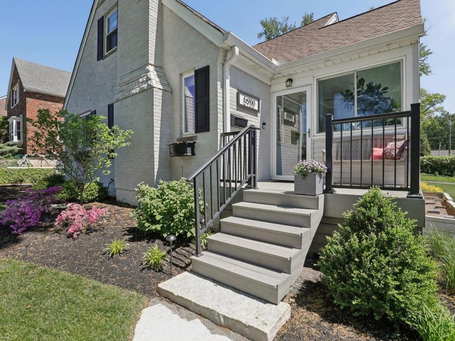 5900 St Regis Drive, Sycamore Township, OH 45236 Photo 2