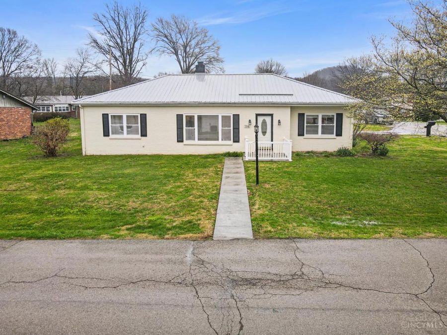 1710 Ridgeway Road, Aberdeen, OH 45101 Photo 3