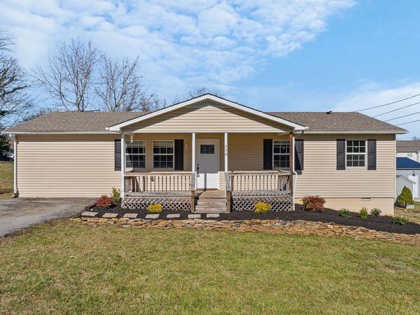 770 E Hudgens St , Cookeville, TN 38501