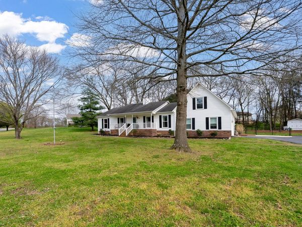 405 White Oak Trl , Spring Hill, TN 37174