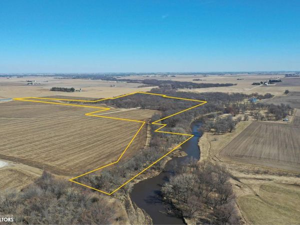 Parcel 2 51st St. Dr., Dysart, IA 50651
