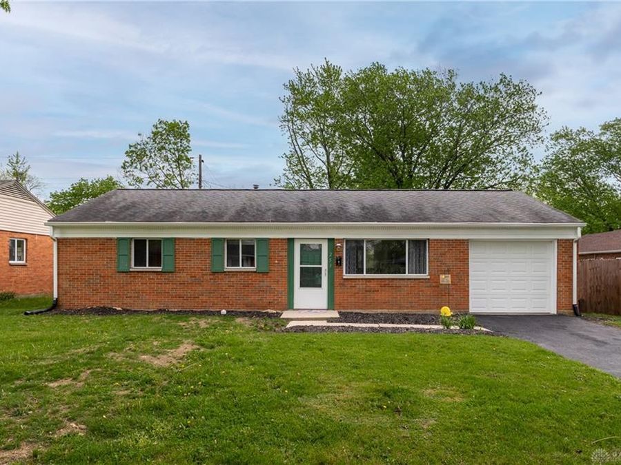 253 Lutz Drive, Union, OH 45322 Photo 1
