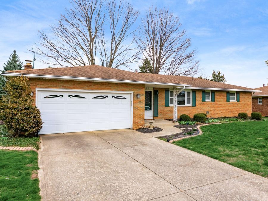 1242 Bradshire Drive , Columbus, OH 43220 Photo 1