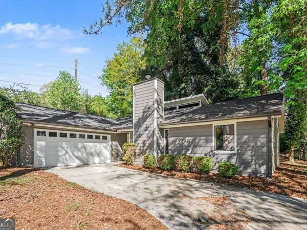 4105 Cumberland Drive, Snellville, GA 30039