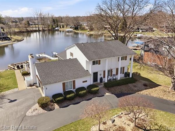 3517 Trentwood Dr Trentwood Drive , Commerce Twp, MI 49201