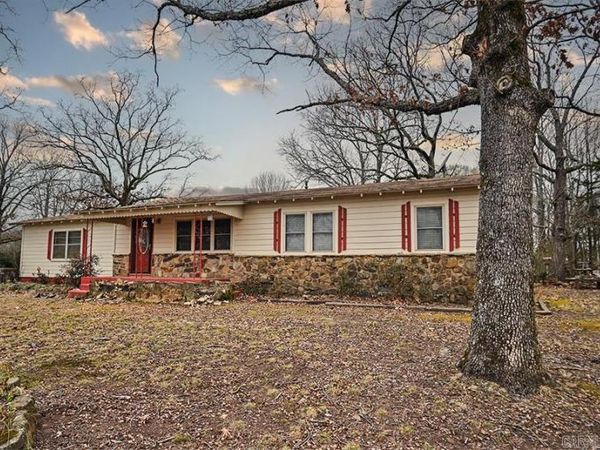 4437 Hwy 8 W , Mena, AR 71953