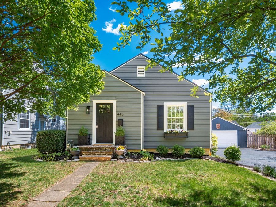 445 E Jeffrey Place , Columbus, OH 43214 Photo 1