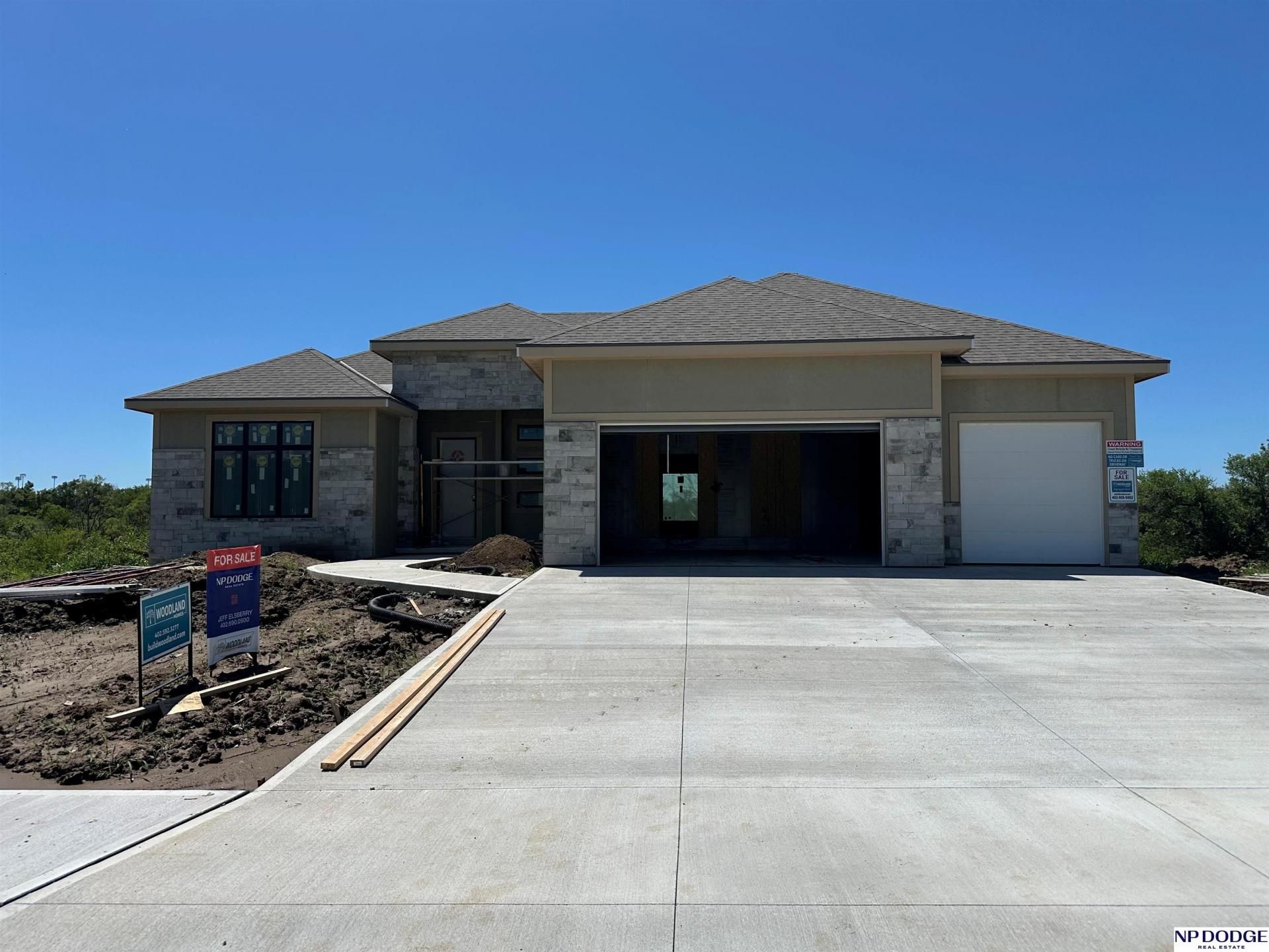 10454 S 118 Street , Papillion, NE 68046