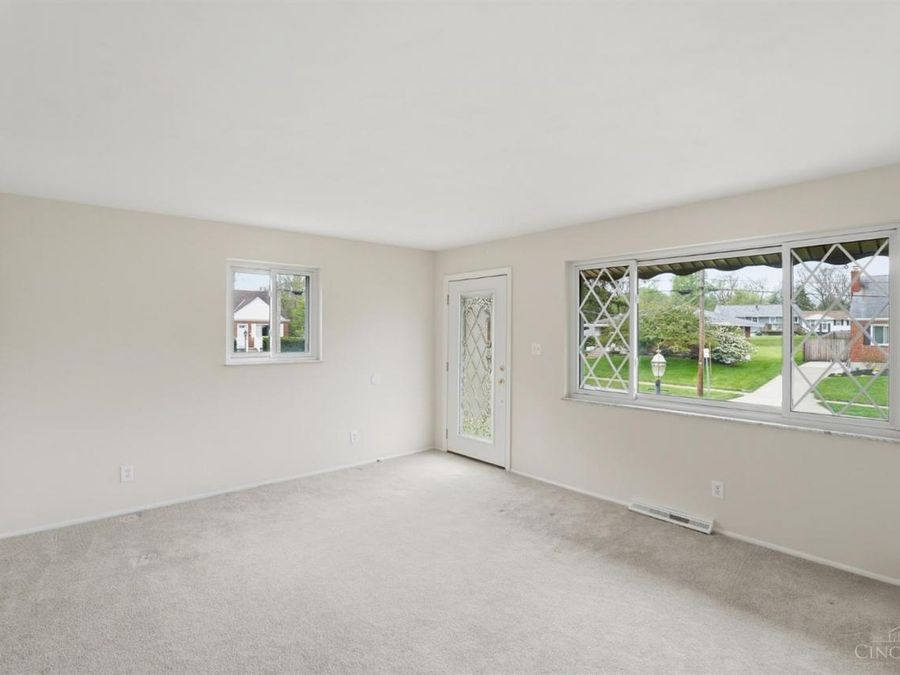 10598 Sarazen Court, Sharonville, OH 45241 Photo 7