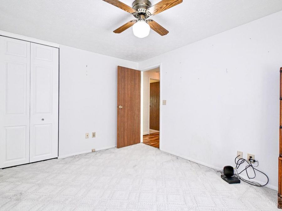 5439 Bluepine Drive, Green Township, OH 45247 Photo 24
