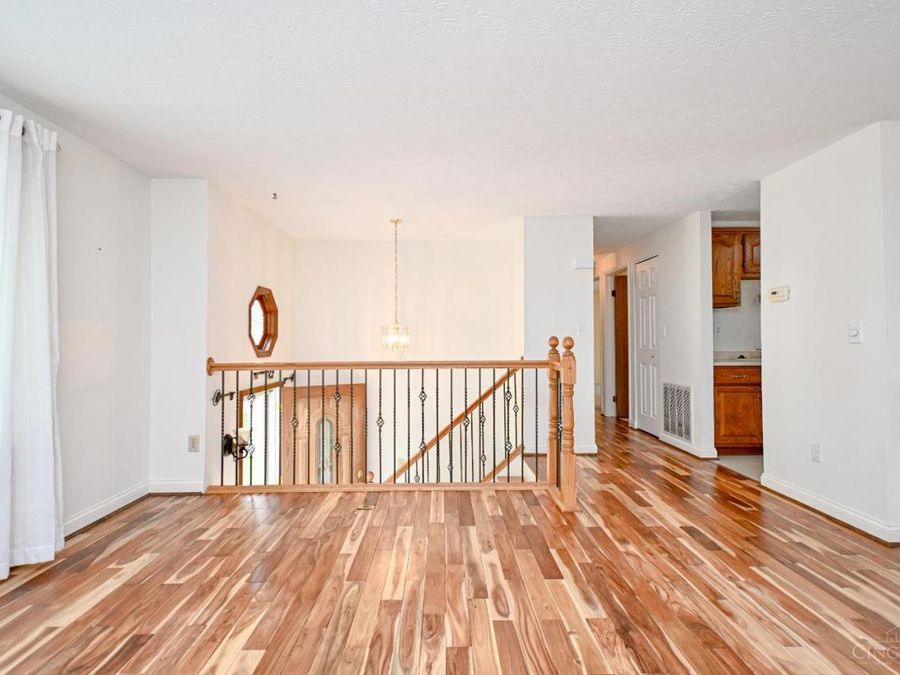 5439 Bluepine Drive, Green Township, OH 45247 Photo 5