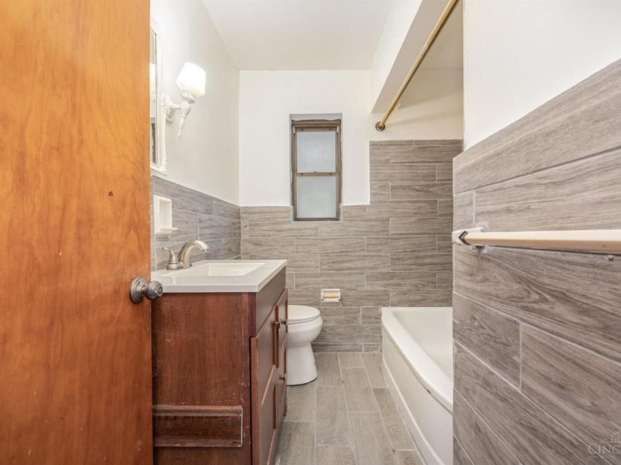 7929 Cherrywood Court, Cincinnati, OH 45224 Photo 10