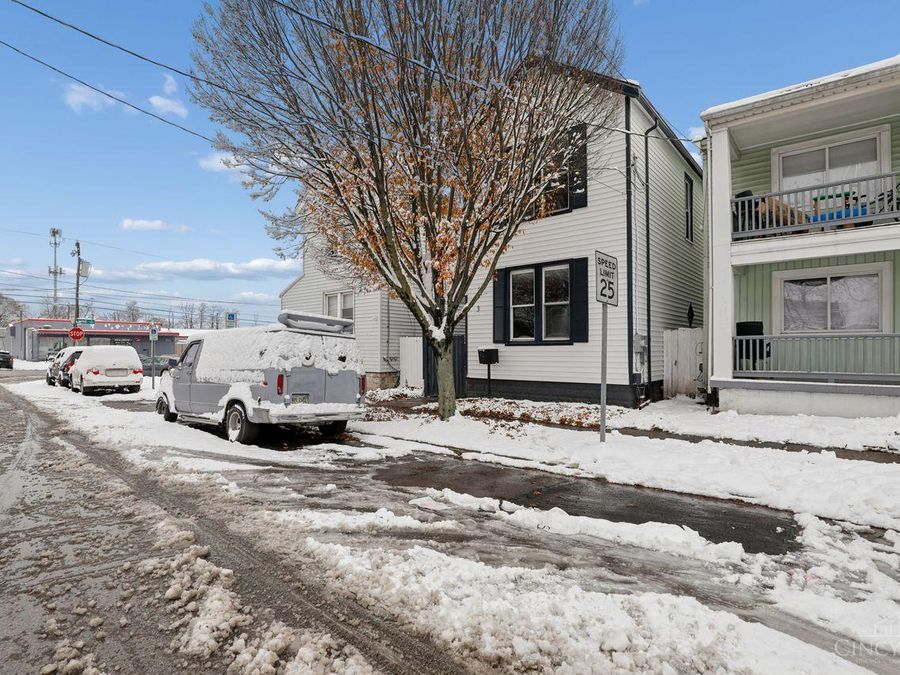 3 W Seventy Third Street, Cincinnati, OH 45216 Photo 1